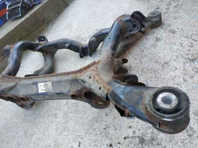 7L8599030C VAG Подрамник задний купить в Сумы