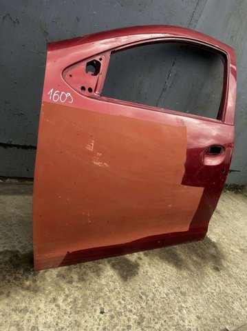 RENAULT 801012479R Дверь передняя левая в наличии Украина