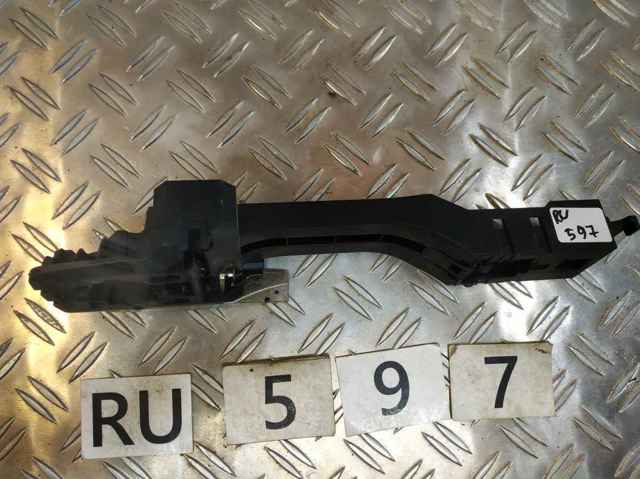 NISSAN 806114BA0A Держатель наружной ручки двери передней левой в наличии Днепр