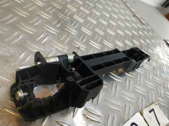 806114BA0A NISSAN Держатель наружной ручки двери передней левой купить в Одесса