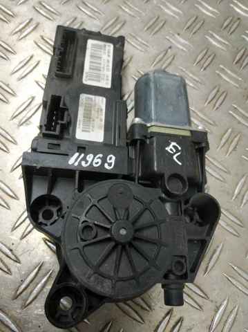 Мотор стеклоподъемника водительской двери 807310246R RENAULT