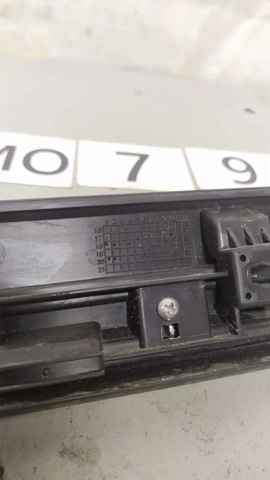 Молдинг двери передней правой нижний 808766FR0A NISSAN