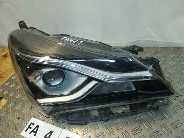 TOYOTA 811300DK10 Правая фара в наличии Ровно