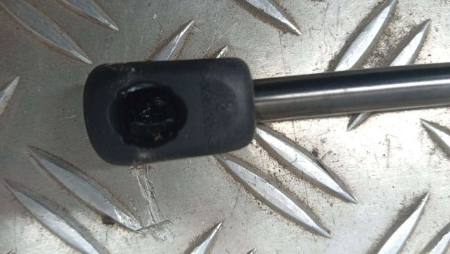 81161GI000 Амортизатор капота левый купить Запорожье