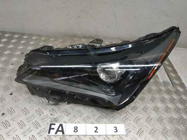 Фара основная левая 8118578180 TOYOTA