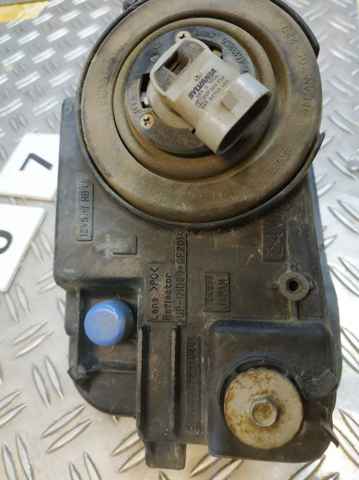 ПТФ левая 8122160140 TOYOTA
