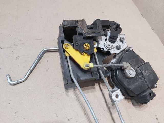 HYUNDAI 814221G000 в наличии Ирпень