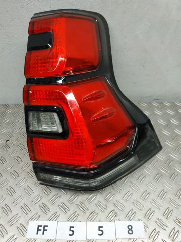 Фонарь задний правый 8155160C30 TOYOTA