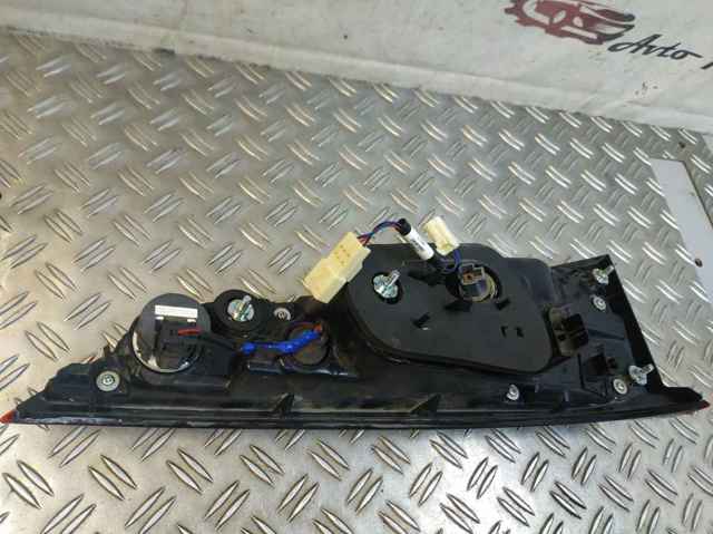 815800E180 TOYOTA Фонарь задний правый внутренний купить в Сумы