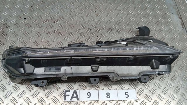 Фара дневного света, правая 8161078020 TOYOTA