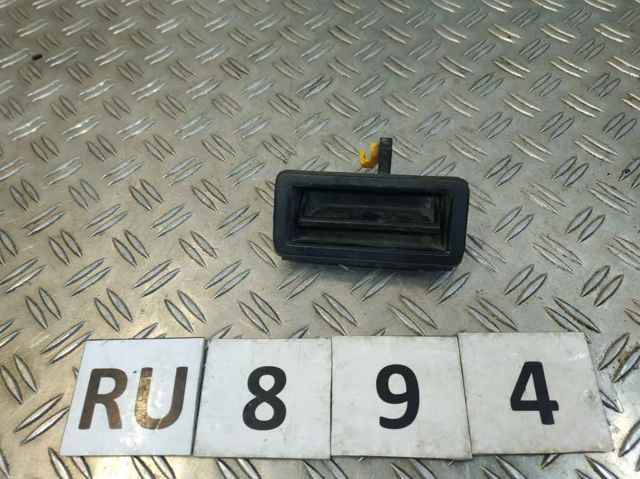Кнопка привода замка третей/пятой двери 817201G020 HYUNDAI
