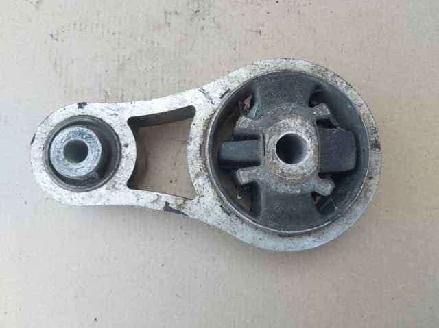 RENAULT 8200049243 Нижняя опора двигателя в наличии Украина