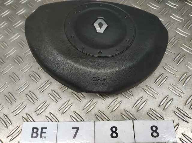 Подушка AIRBAG водительская 8200071205 RENAULT