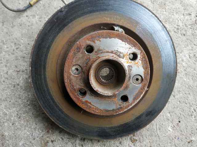RENAULT 8200150222 Цапфа передняя левая в наличии Николаев