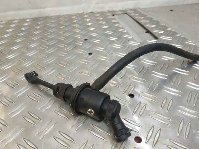 8200492744 RENAULT Главный цилиндр сцепления купить в Житомир