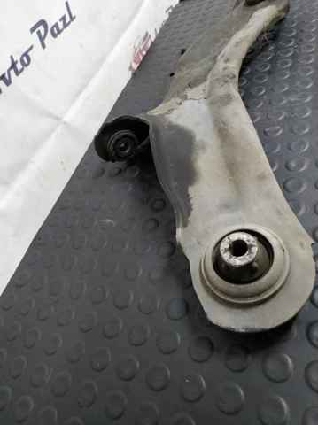 RENAULT 8200586561 Рычаг передней подвески нижний левый в наличии Ровно