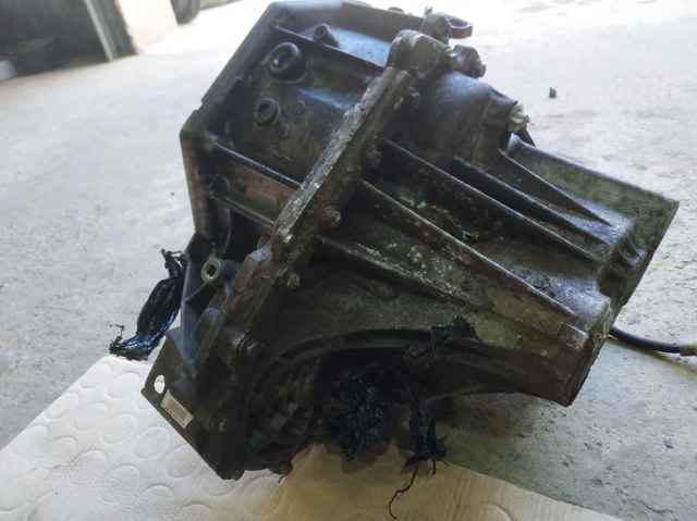 RENAULT 8200667177 в наличии Ровно