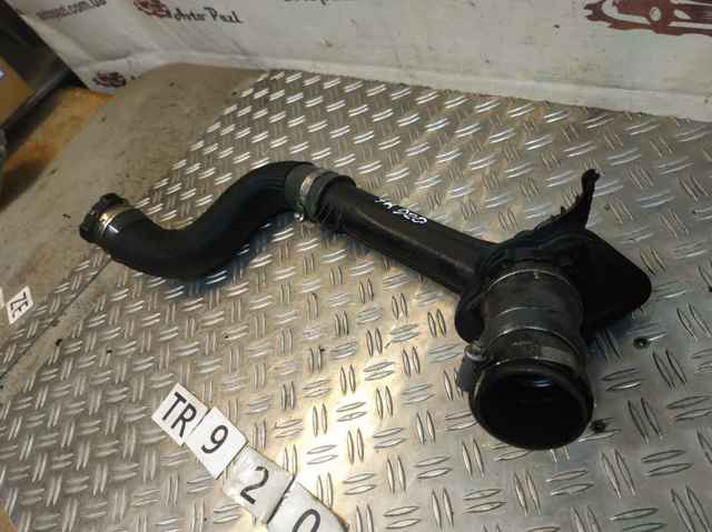 8200687468 RENAULT Патрубок воздушный, выход из турбины/компрессора (наддув) купить в Украина