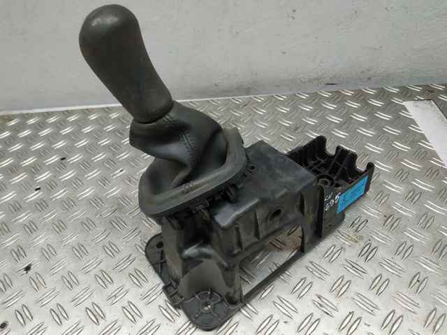 Механизм переключения передач 8200779125 RENAULT