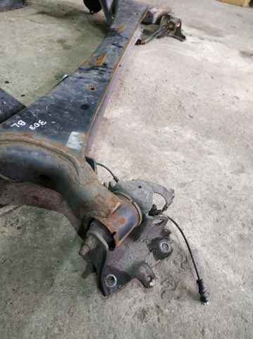 RENAULT 8200837564 Балка задней подвески (подрамник) в наличии Ирпень