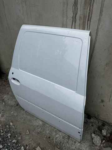 821006680R Дверь фургона задняя распашная правая купить Каменское
