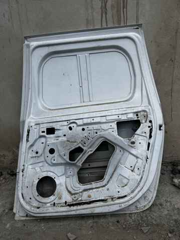 821006680R RENAULT Дверь фургона задняя распашная правая купить в Черкассы