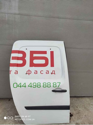 Дверь боковая (сдвижная), правая 821008290R RENAULT