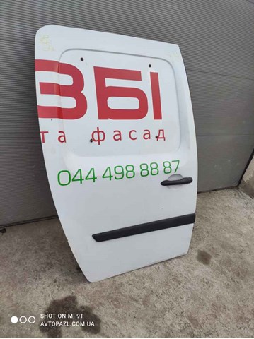 821008290R Дверь боковая (сдвижная) правая купить Украина
