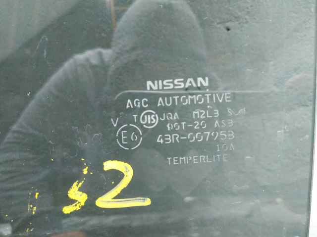 NISSAN 823014CA0B Стекло двери задней левой в наличии Павлоград