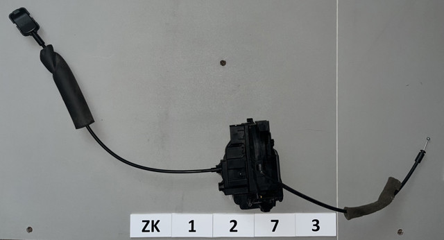 Замок задней двери, правой Рено Меган 3