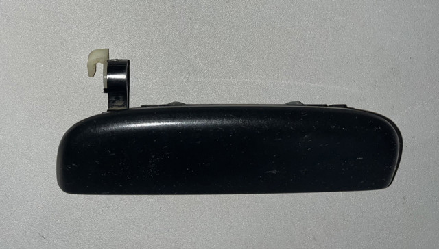 8280181A015PK SUZUKI Ручка двери передней наружная правая купить в Ирпень