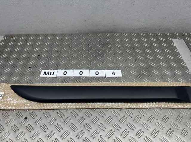 828200044R Молдинг двери задней правой купить Хмельницкий