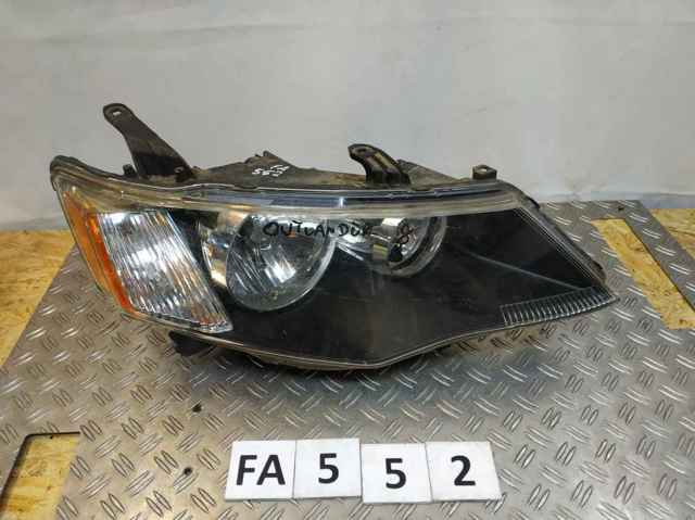 Фара комбинированная, передняя 8301A152 MITSUBISHI