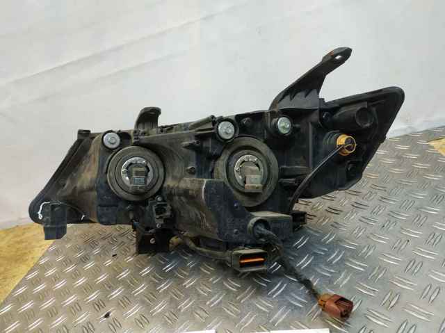 MITSUBISHI 8301A152 Фара правая в наличии Павлоград