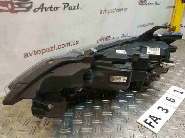 8301D332 MITSUBISHI Фара правая купить в Одесса