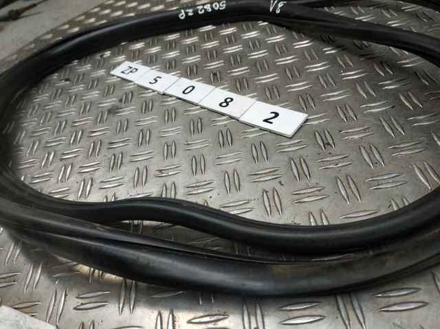 HYUNDAI 8311017000 Уплотнитель двери задней левой (на кузове) в наличии Черкассы