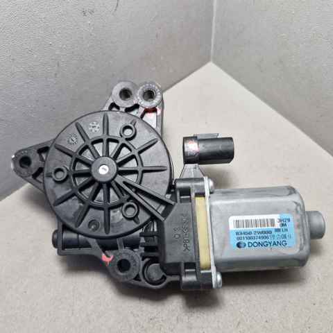 834502W000 HYUNDAI Мотор стеклоподъемника двери задней левой купить в Тернополь