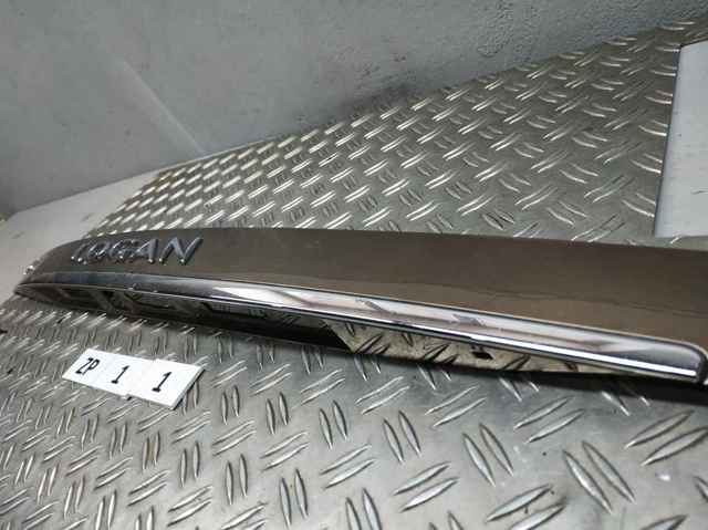 848104029R Накладка крышки багажника купить Днепр
