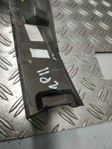 848104029R RENAULT Накладка крышки багажника купить в Украина