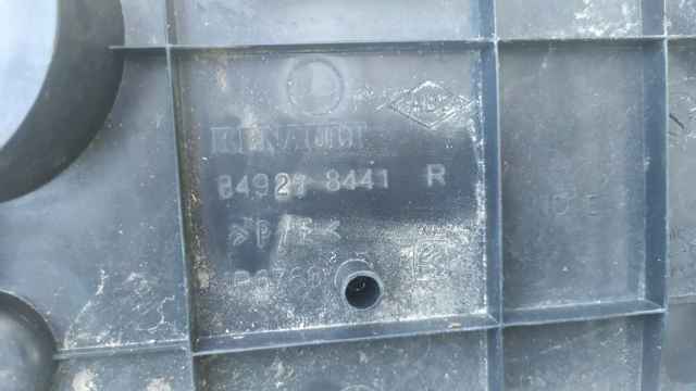 849218441R Накладка багажника (двери 3/5-й задней) нижняя купить Ровно