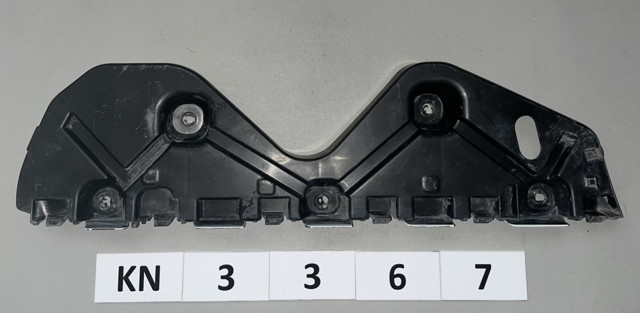 Левый кронштейн заднего бампера 850458989R RENAULT