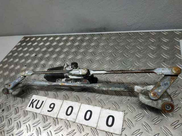 851101A040 TOYOTA Мотор стеклоочистителя лобового стекла купить в Черновцы