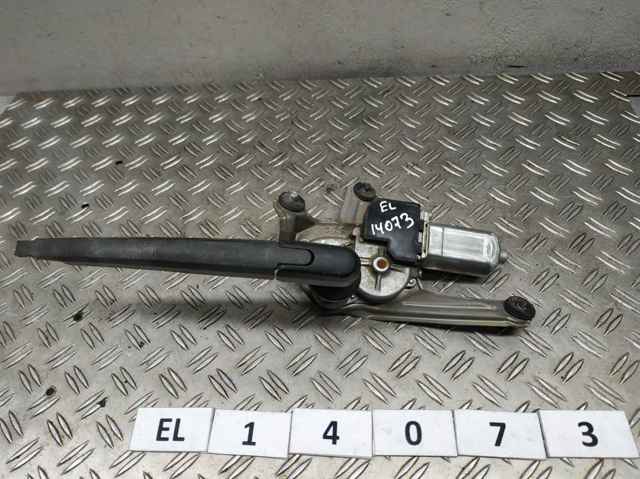 Стеклоочиститель двери задка 8513005100 TOYOTA
