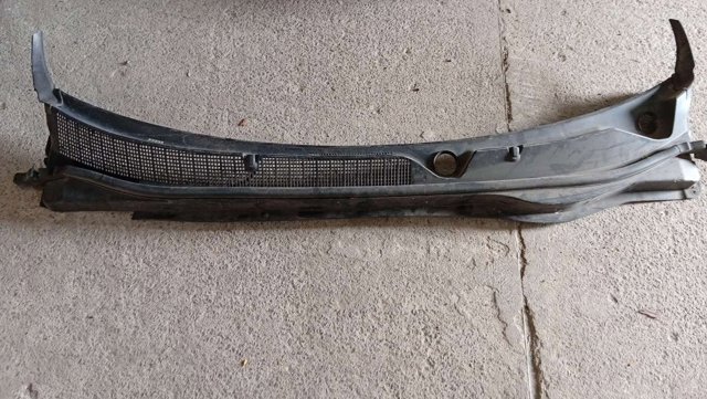 Решетка стеклоочистителей 861502T000 HYUNDAI