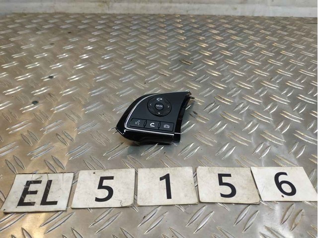 Блок кнопочных переключателей рулевого колеса 8616A037 MITSUBISHI