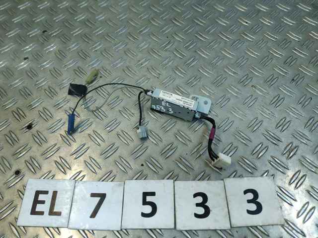Антенна 86300AC050 TOYOTA