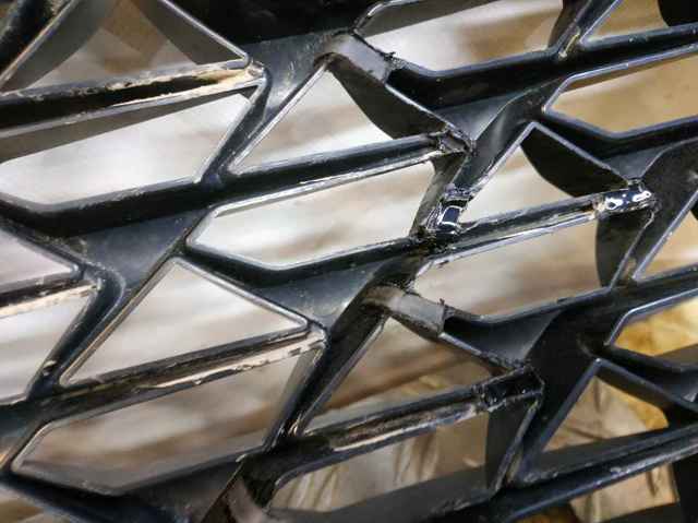86350F1650 HYUNDAI Решетка радиатора купить в Тернополь
