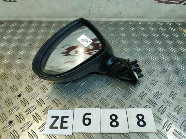 Боковое зеркало заднего вида левое 876101W050 HYUNDAI