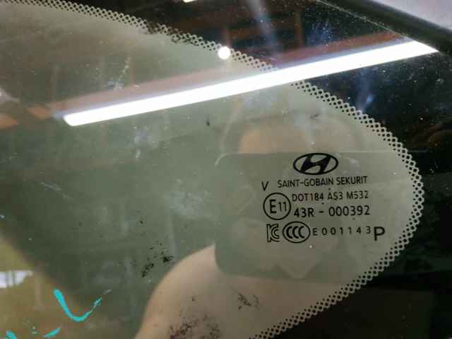 87810D3000 HYUNDAI Стекло кузова (багажного отсека) левое купить в Кривой Рог