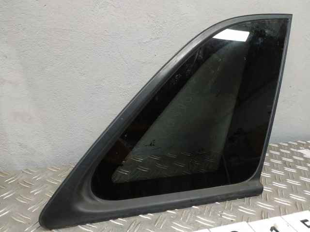 878201U000 HYUNDAI Стекло кузова (багажного отсека) правое купить в Хмельницкий